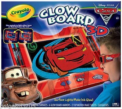 PIZARRA CRAYOLA CON LUCES Y MARCADORES GLOW BOARD 3D CARS